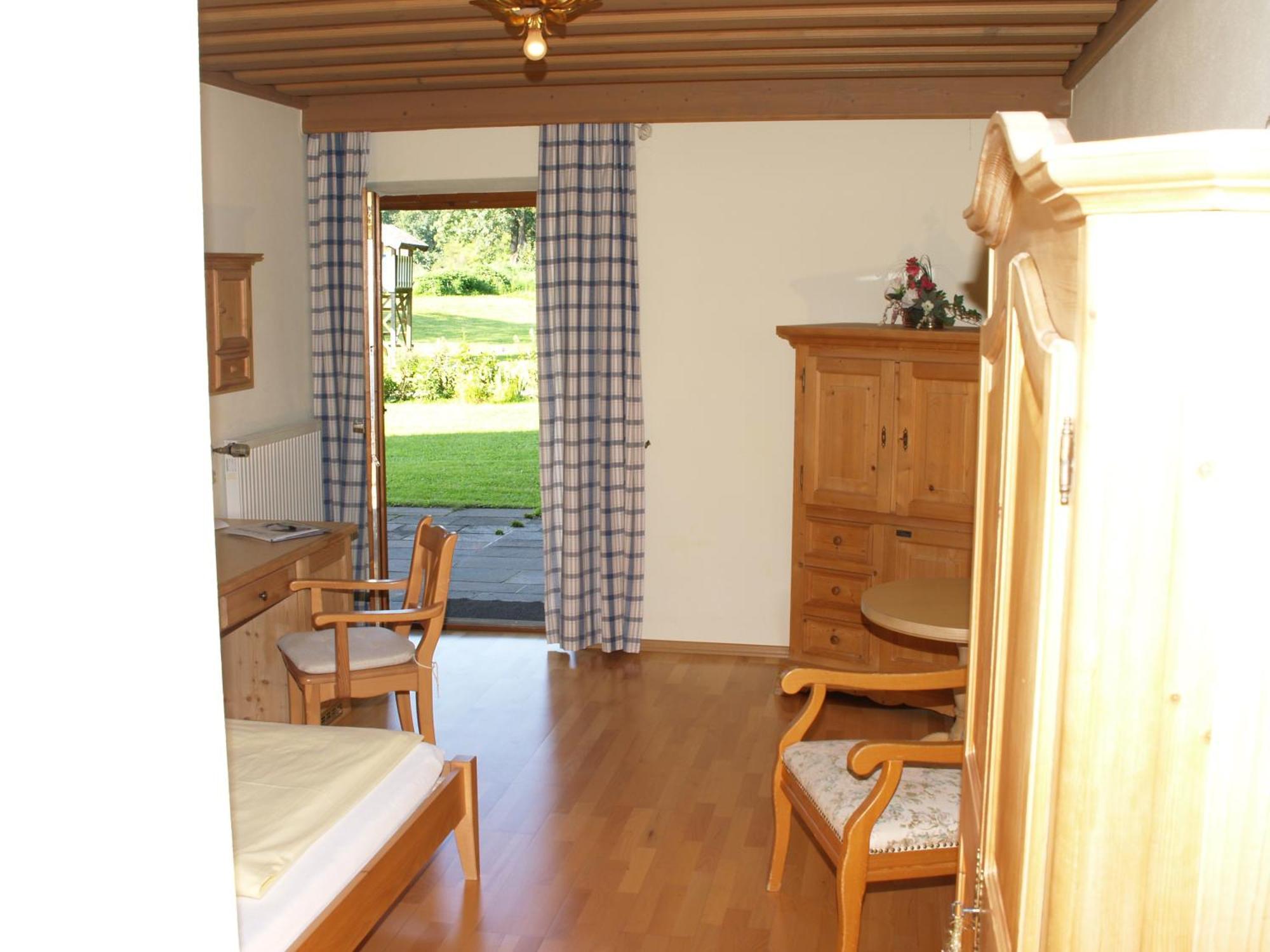 Eichenhof Hotel Waging am See Bilik gambar